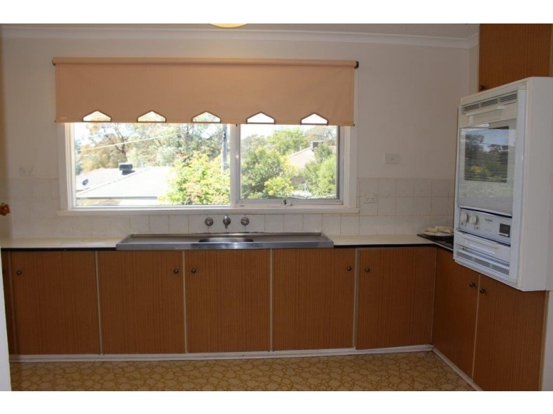 50 Dwyer Street, Cook ACT 2614