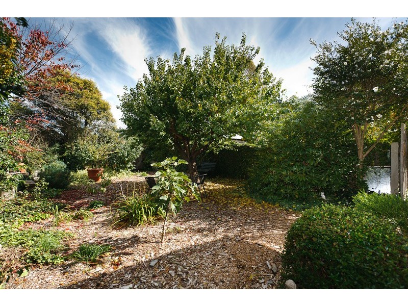 8 McCarthy Place, Charnwood ACT 2615