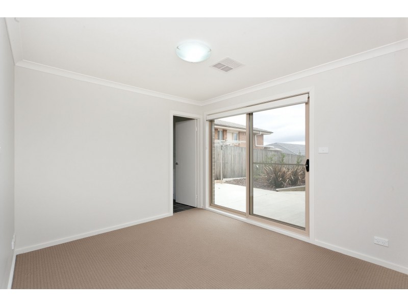 10 Wighton Terrace, Casey ACT 2913