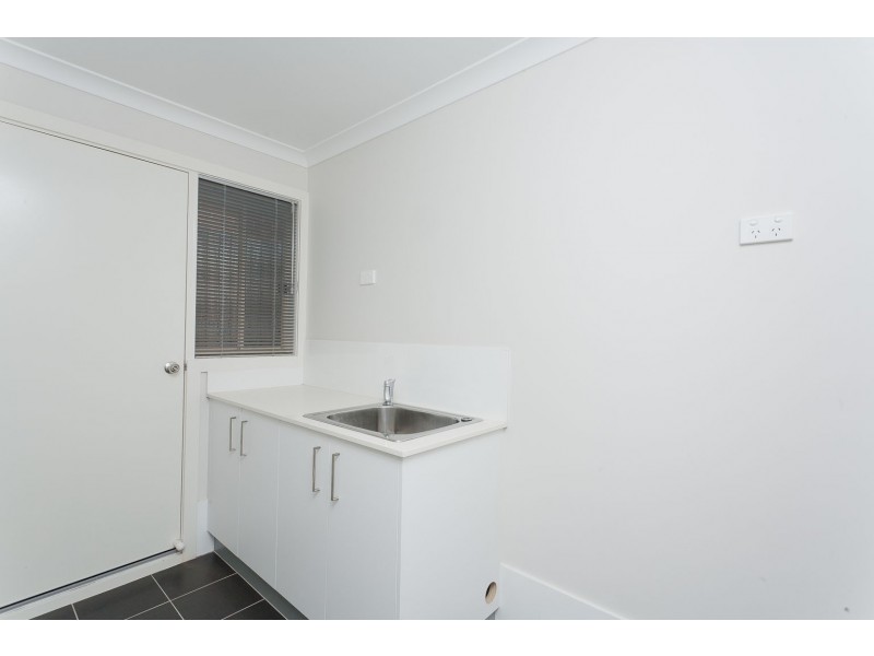 10 Wighton Terrace, Casey ACT 2913