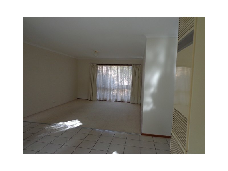 18/8 Goodchild Street, Lyneham ACT 2602