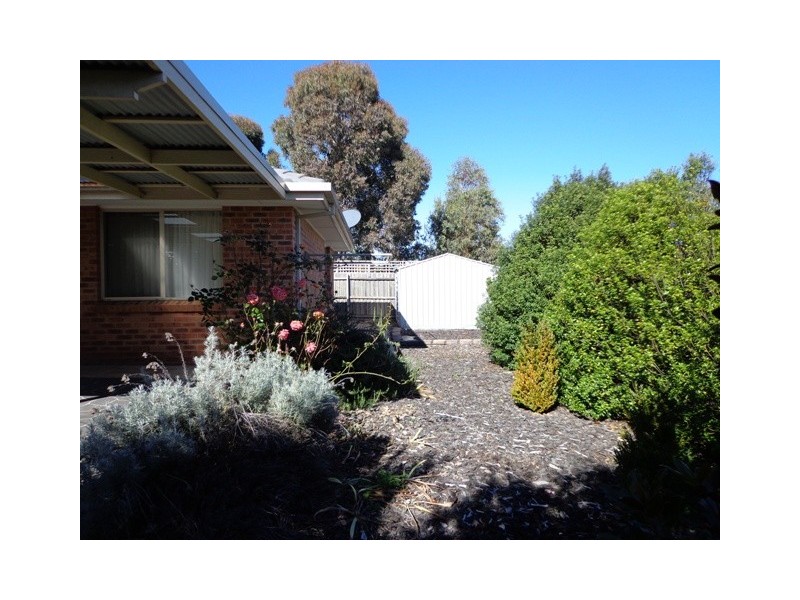 10 Cecil Place, Dunlop ACT 2615