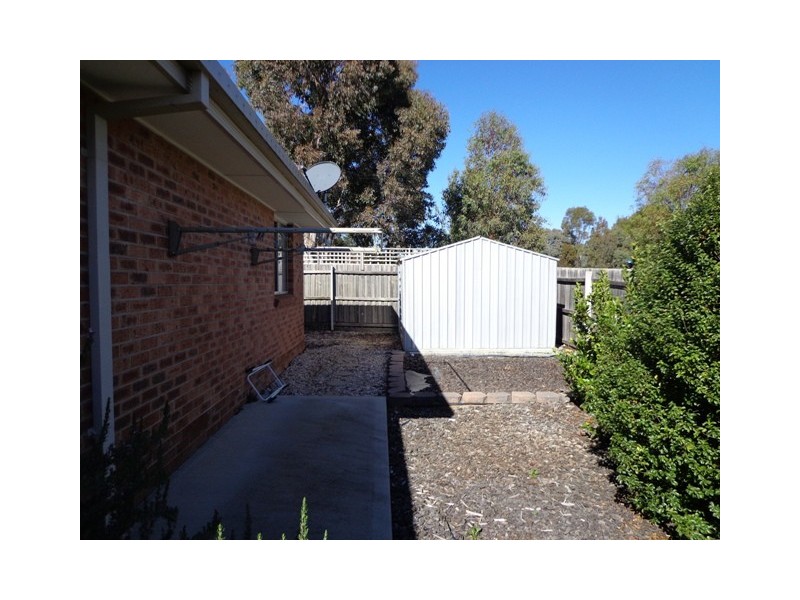 10 Cecil Place, Dunlop ACT 2615