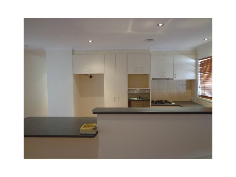 10 Cecil Place, Dunlop ACT 2615