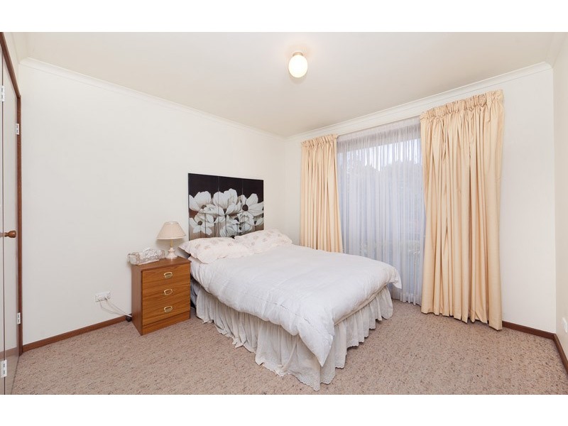 25 Grover Crescent, Mckellar ACT 2617