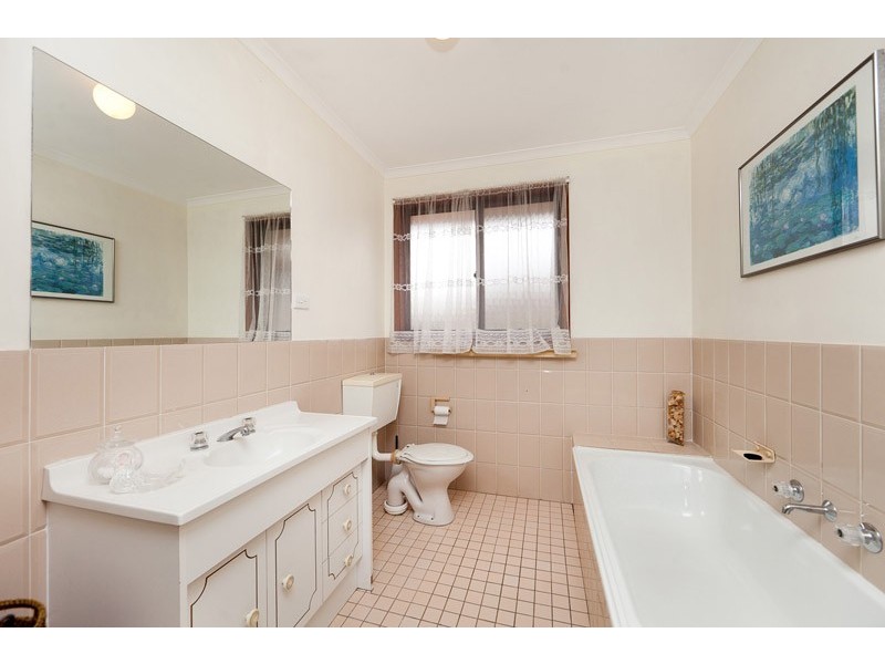 25 Grover Crescent, Mckellar ACT 2617