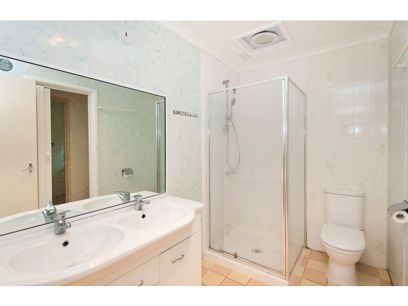 102 Lachlan Street, Macquarie ACT 2614