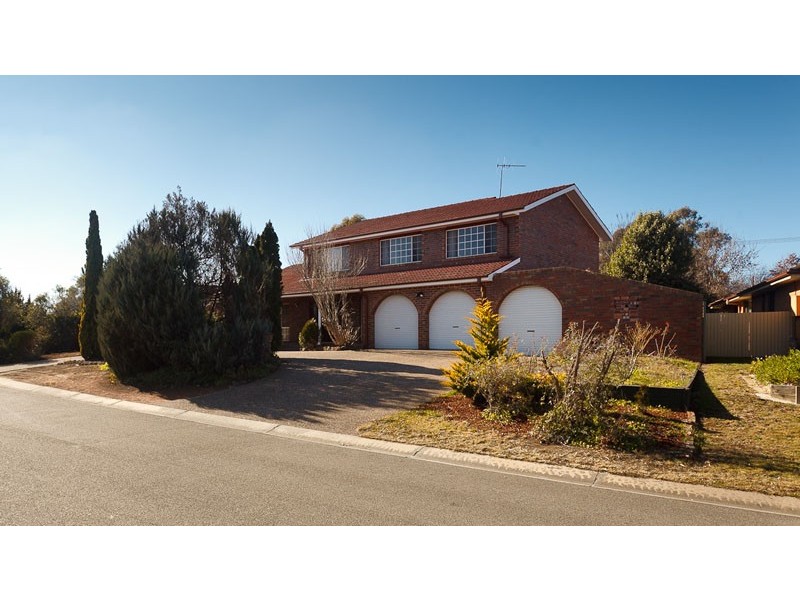 51 Ennor Crescent, Florey ACT 2615