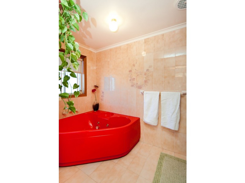 51 Ennor Crescent, Florey ACT 2615