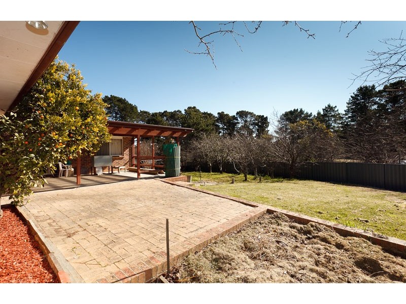 34 St John Crescent, Florey ACT 2615