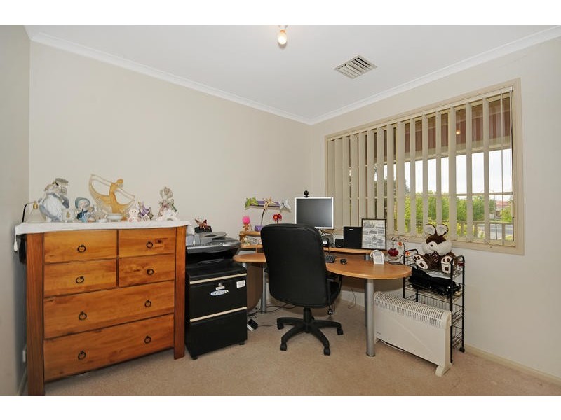 10 Saxby Close, Amaroo ACT 2914