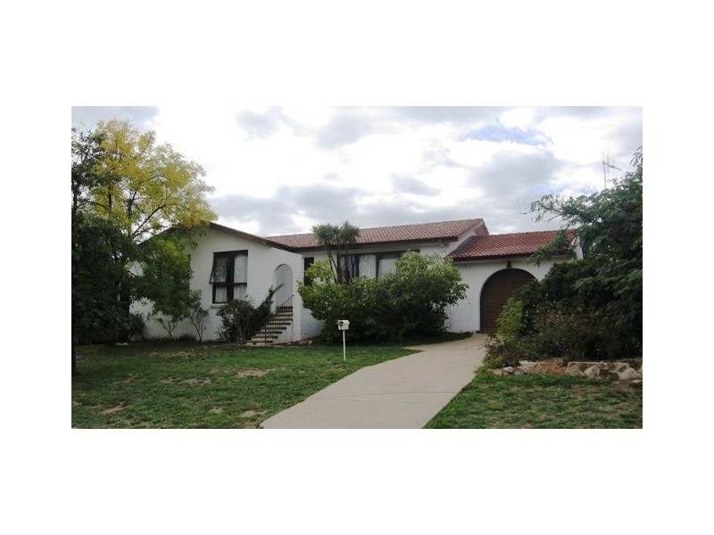 7 Phoenix Place, Giralang ACT 2617