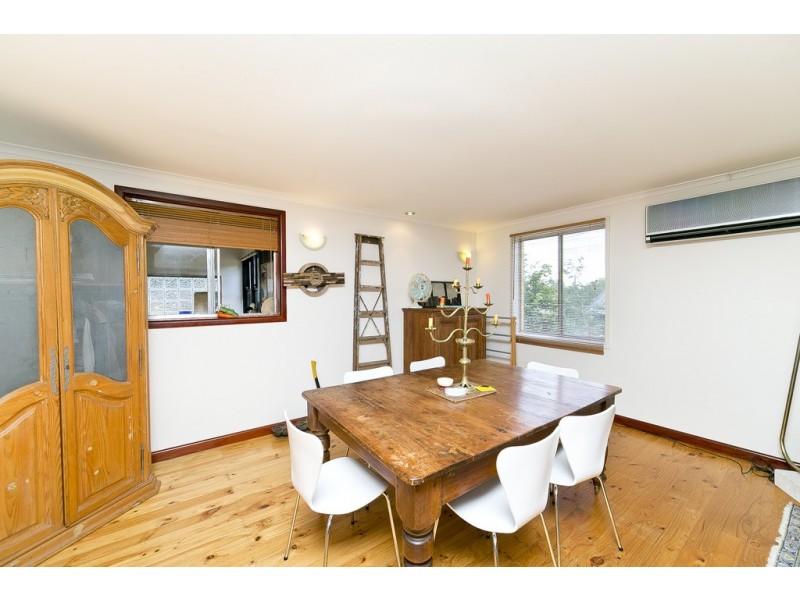 22 Halford  Crescent, Page ACT 2614