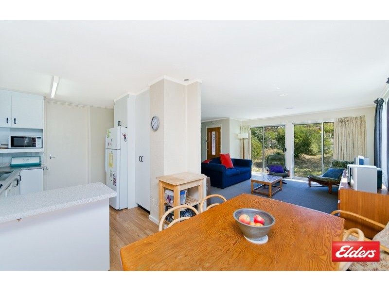 32 Elizabeth Crescent, Macquarie ACT 2614