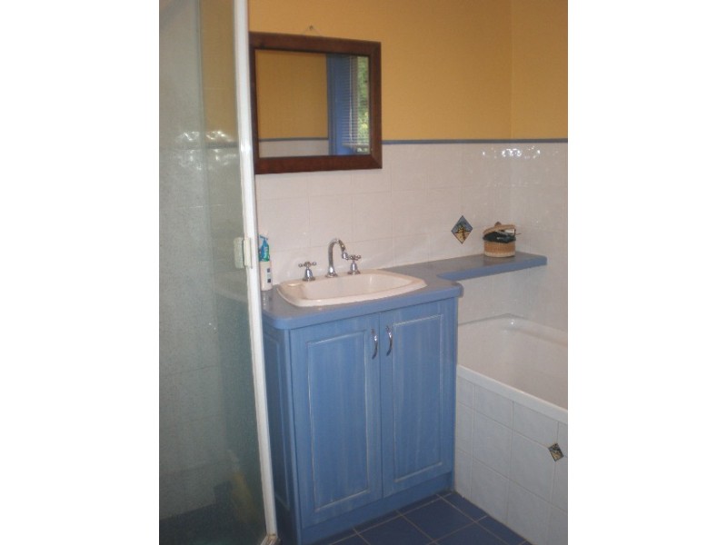 10 Grylls Crescent, Cook ACT 2614