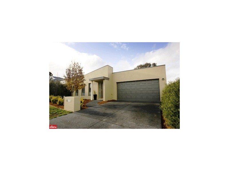 4 chidley Street, Gungahlin ACT 2912