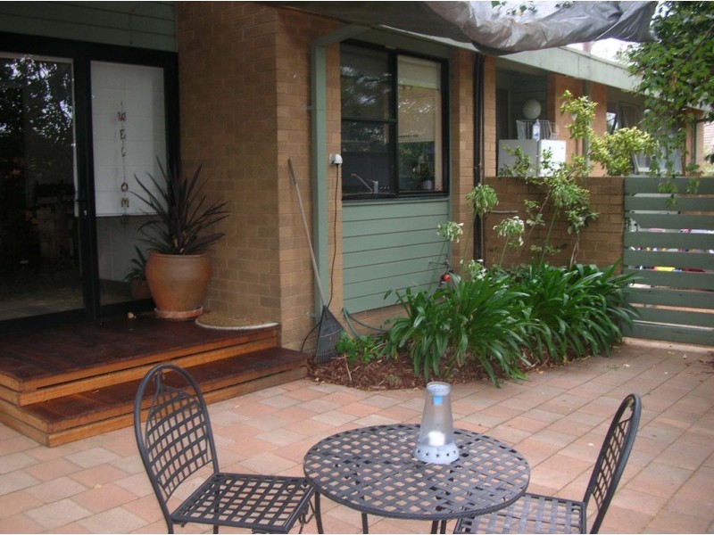 1 Blumenthal Place, Spence ACT 2615