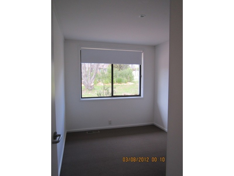 7 Hellyer Street, Holder ACT 2611