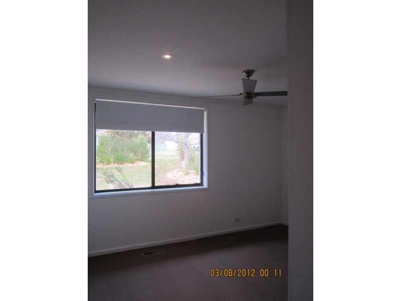 7 Hellyer Street, Holder ACT 2611