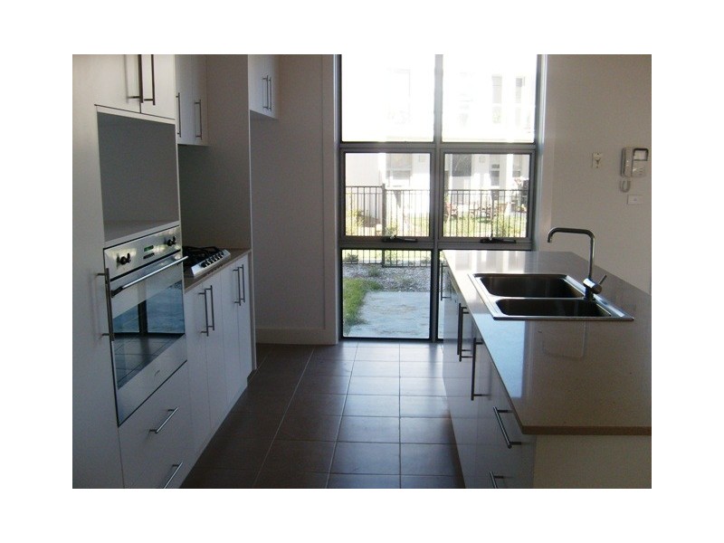42/11 Joy Cummings Place, Belconnen ACT 2617