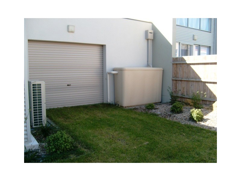 42/11 Joy Cummings Place, Belconnen ACT 2617