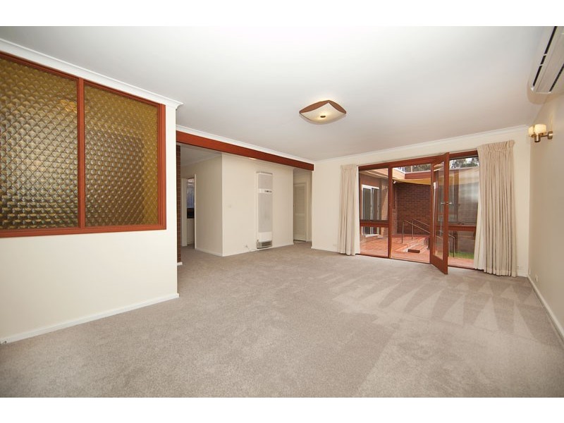 30 Bambridge Street, Weetangera ACT 2614