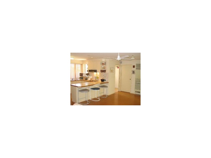 52 Redfern Street, Cook ACT 2614