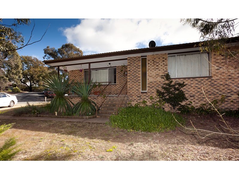61 Bettington Circuit, Charnwood ACT 2615