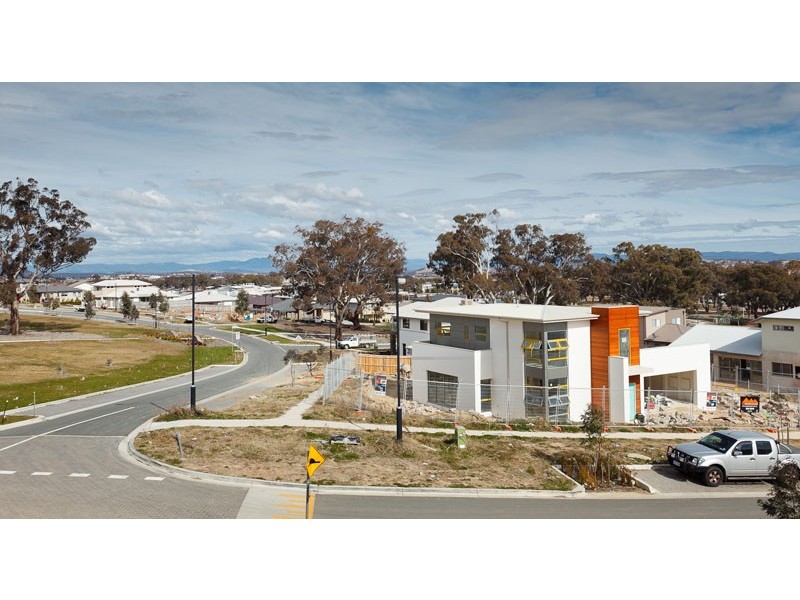 15 Quinane Avenue, Forde ACT 2914