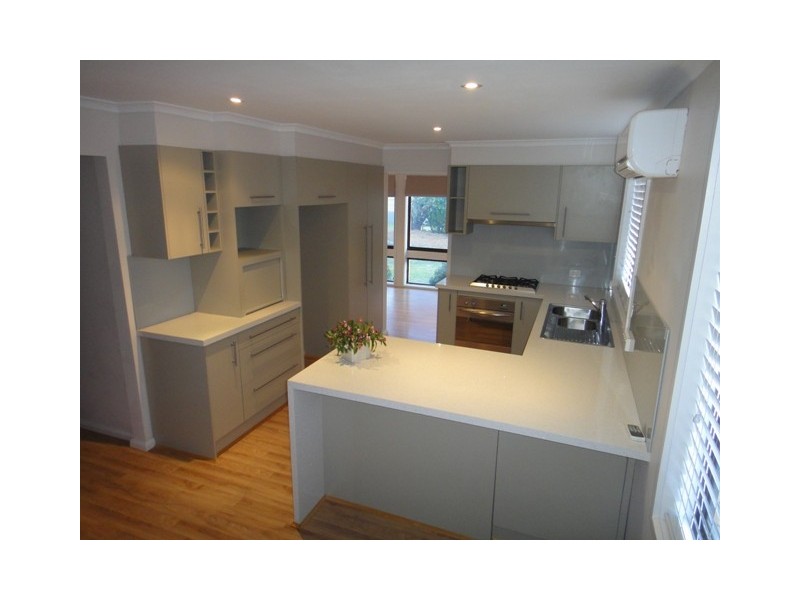 35 Drysdale Circuit, Kambah ACT 2902