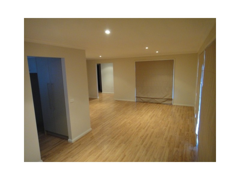 35 Drysdale Circuit, Kambah ACT 2902