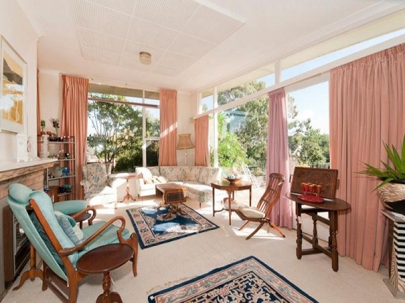 21 Gawler Crescent, Deakin ACT 2600