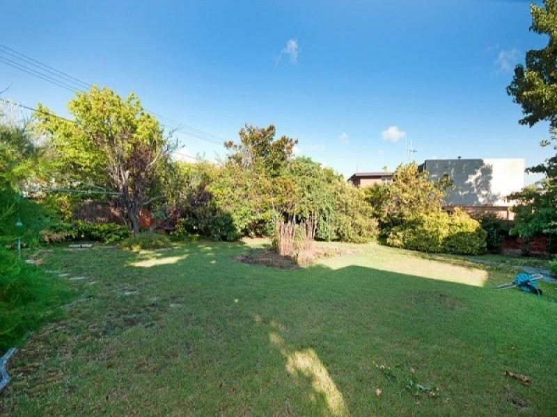 21 Gawler Crescent, Deakin ACT 2600