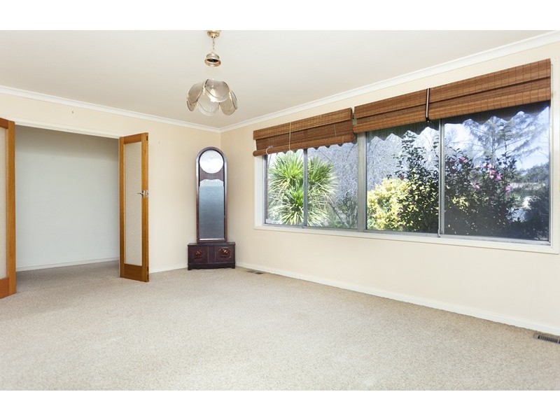 2 Badgery Street, Macquarie ACT 2614