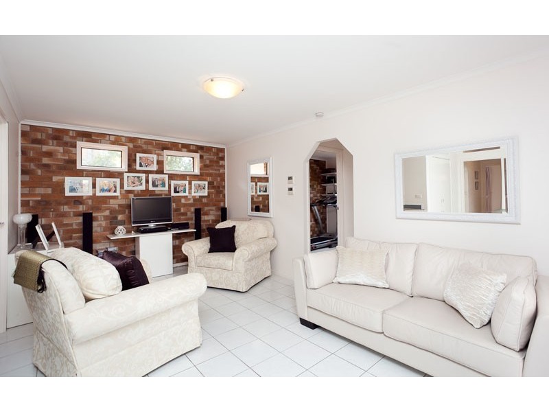 35 Enid Lorimer Circuit, Chisholm ACT 2905