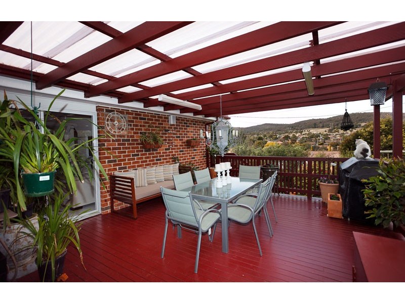 35 Enid Lorimer Circuit, Chisholm ACT 2905