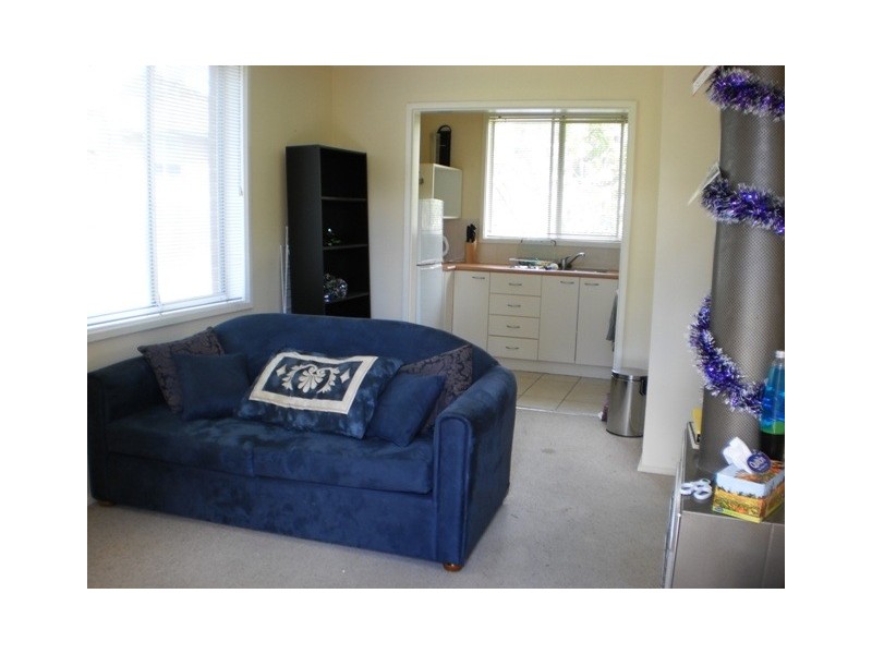 2/4 Cantor Crescent, Higgins ACT 2615