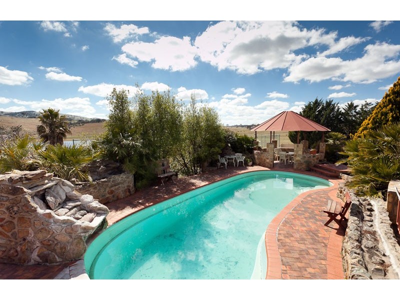 317 Spring Range Road, Wallaroo NSW 2618