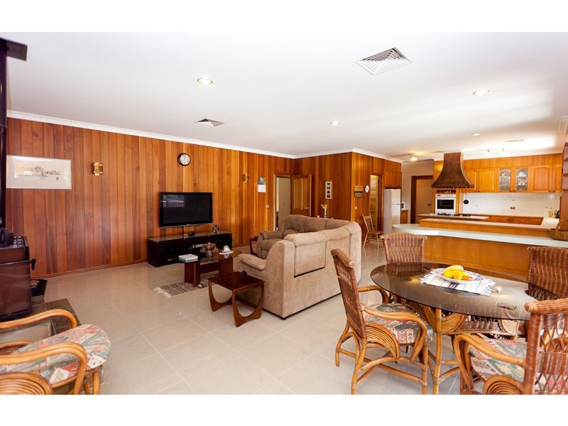 317 Spring Range Road, Wallaroo NSW 2618