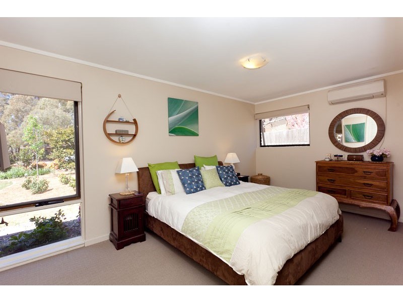 13 Clint Place, Macquarie ACT 2614