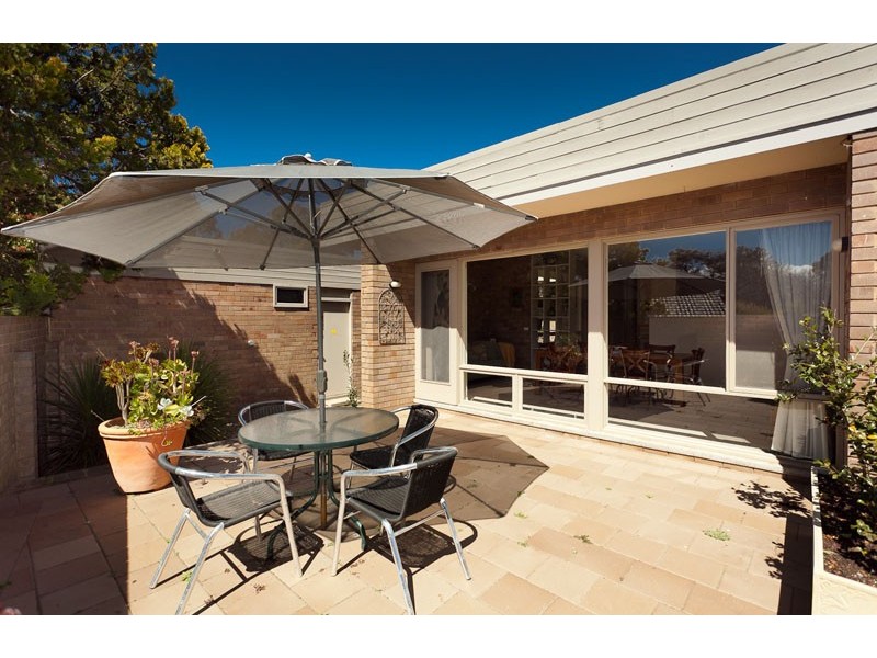 13 Clint Place, Macquarie ACT 2614