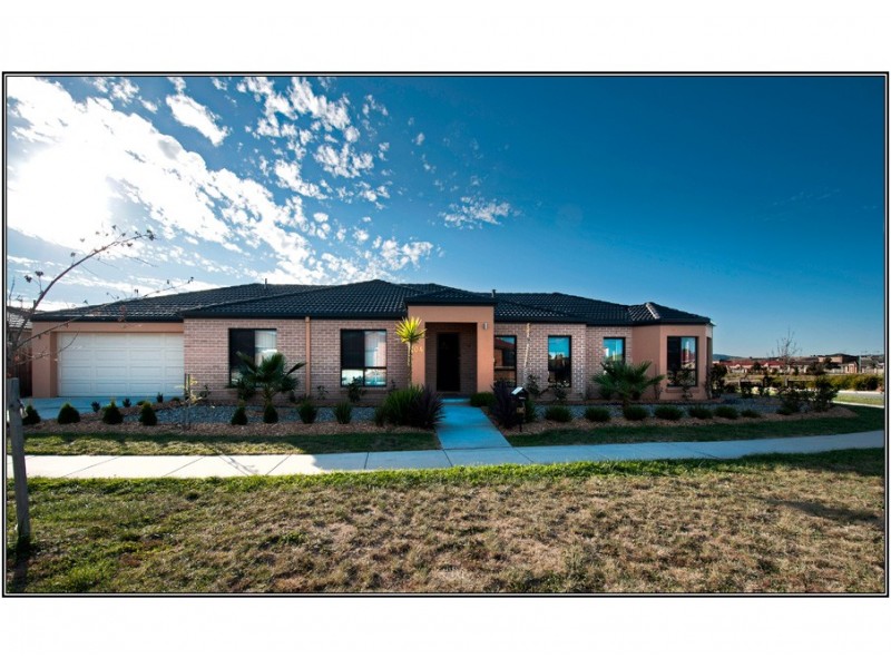 104 Lance Hill Avenue, Dunlop ACT 2615