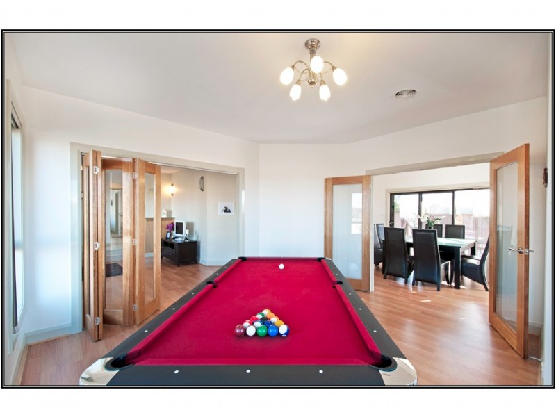 104 Lance Hill Avenue, Dunlop ACT 2615