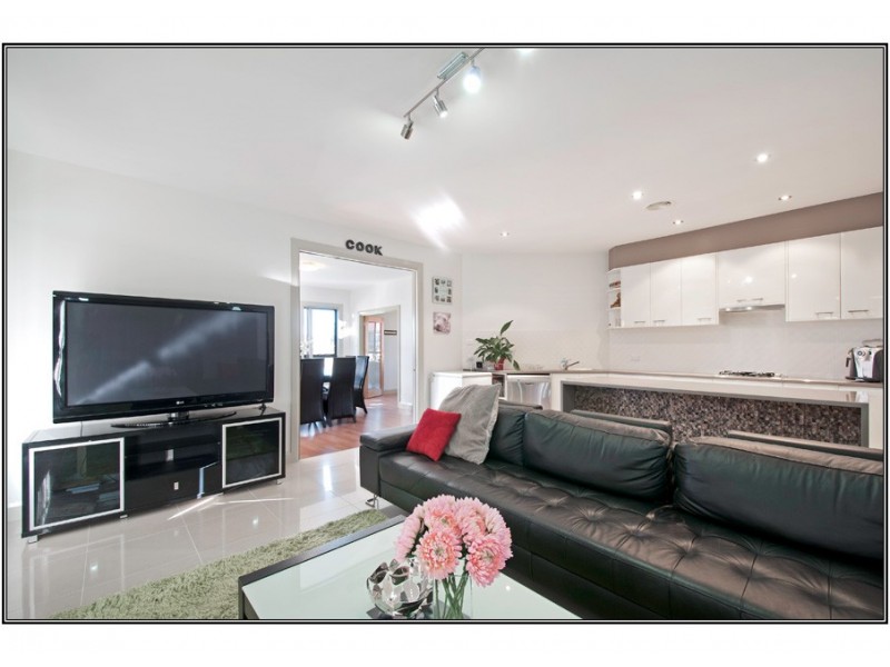 104 Lance Hill Avenue, Dunlop ACT 2615