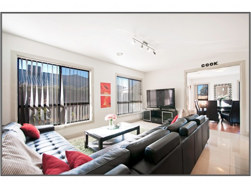 104 Lance Hill Avenue, Dunlop ACT 2615