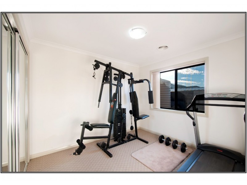 104 Lance Hill Avenue, Dunlop ACT 2615