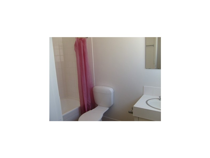 1/60 Templeton Street, Cook ACT 2614