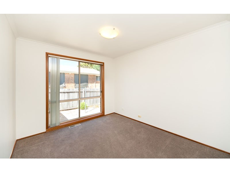 1/4 Gudgenby Close, Palmerston ACT 2913