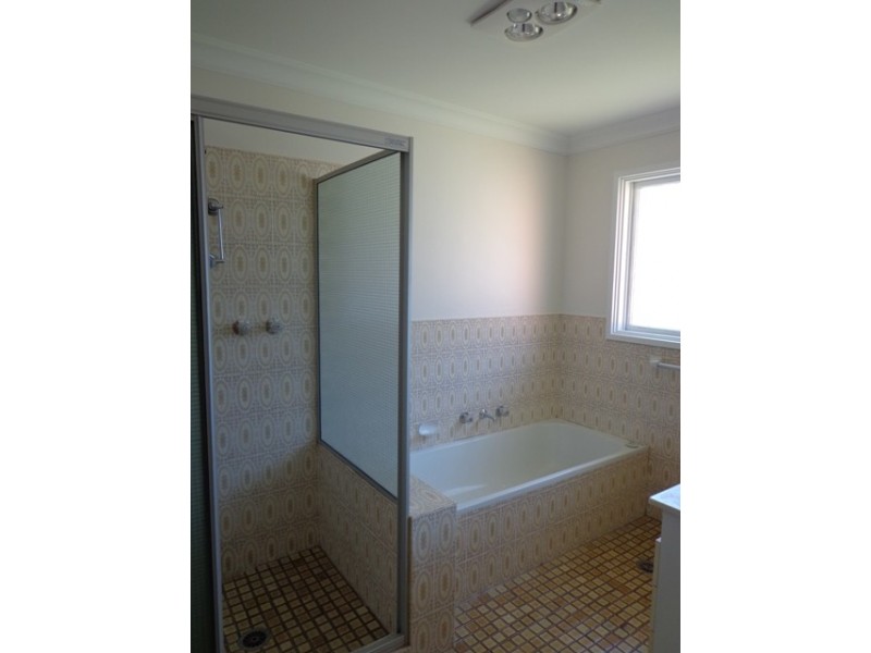 8 Kumm Place, Cook ACT 2614