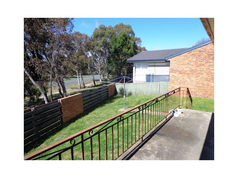 8 Kumm Place, Cook ACT 2614